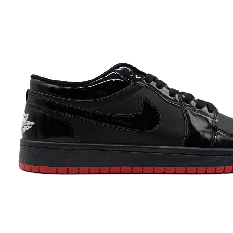 کتونی جردن وان مشکی قرمز