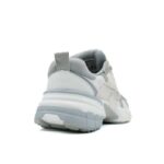 نایک V2K سفید طوسی زنانه و مردانه