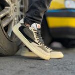کتونی نایک ترویس زیتونی مردانه