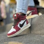 کتونی ایرجردن 1 زرشکی سفید