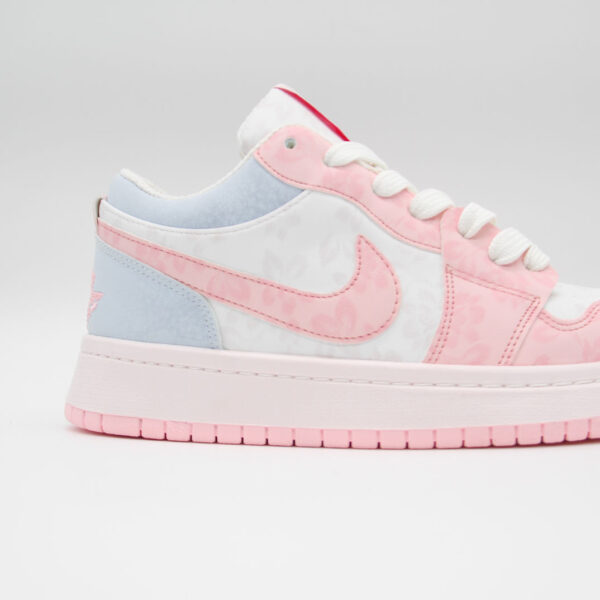 کتونی جردن 1 صورتی بنفش دخترانه