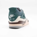 کتونی جردن 4 کرم سبز سایز 47