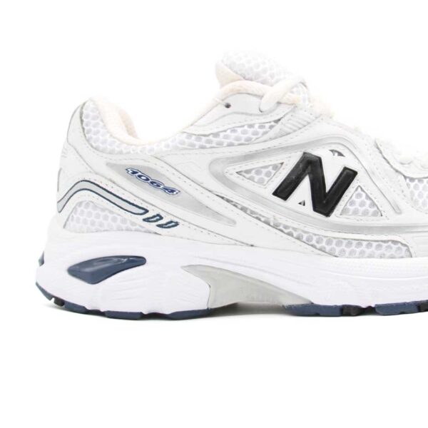 کتونی نیوبالانس 1064 سفید سرمه ای سایز 46